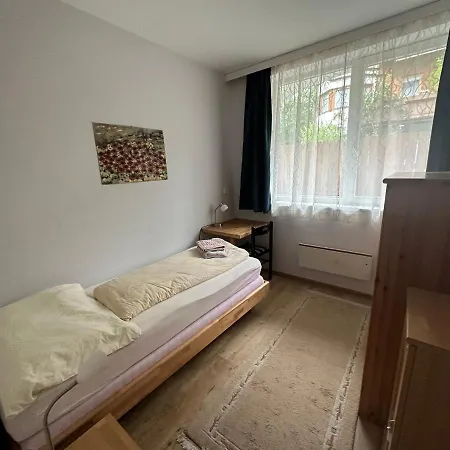 דירה 1 Gartenwohnung *