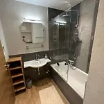 Lägenhet 1 Gartenwohnung *