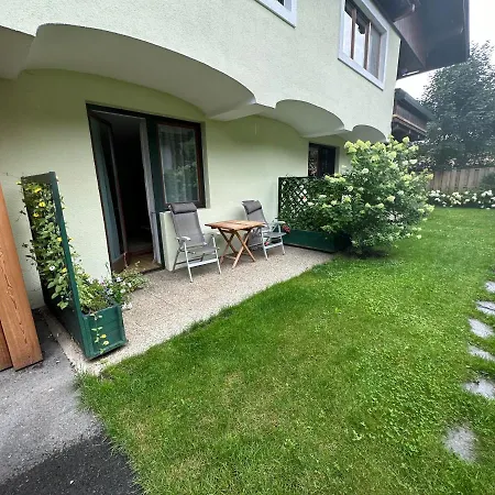1 Gartenwohnung Lägenhet